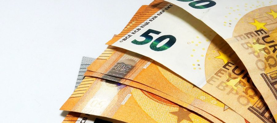 Euro Money Bills Cash Banknote  - moritz320 / Pixabay